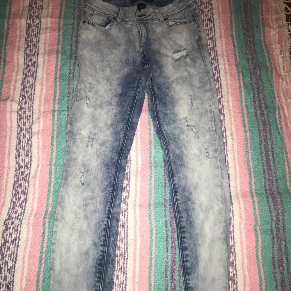 Acid Wash Skinny Jeans